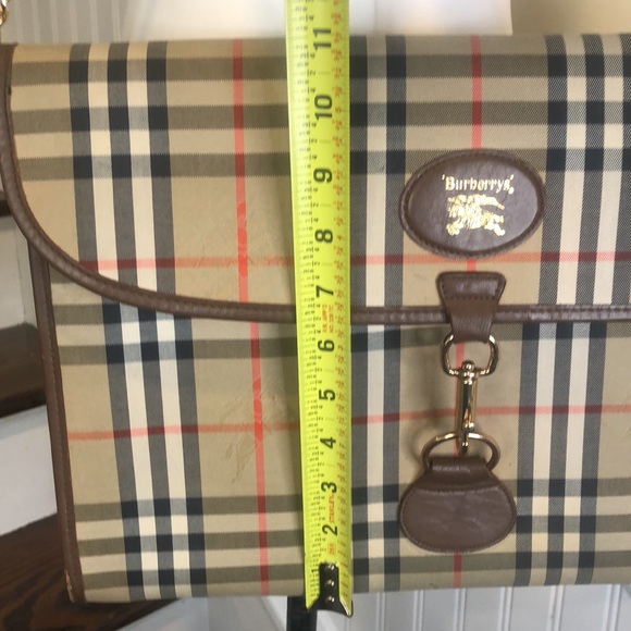BURBERRYS Nova Check Haystack Plaid Oversized Clutch Portfolio w/ Chain VINTAGE - Picture 7 of 17